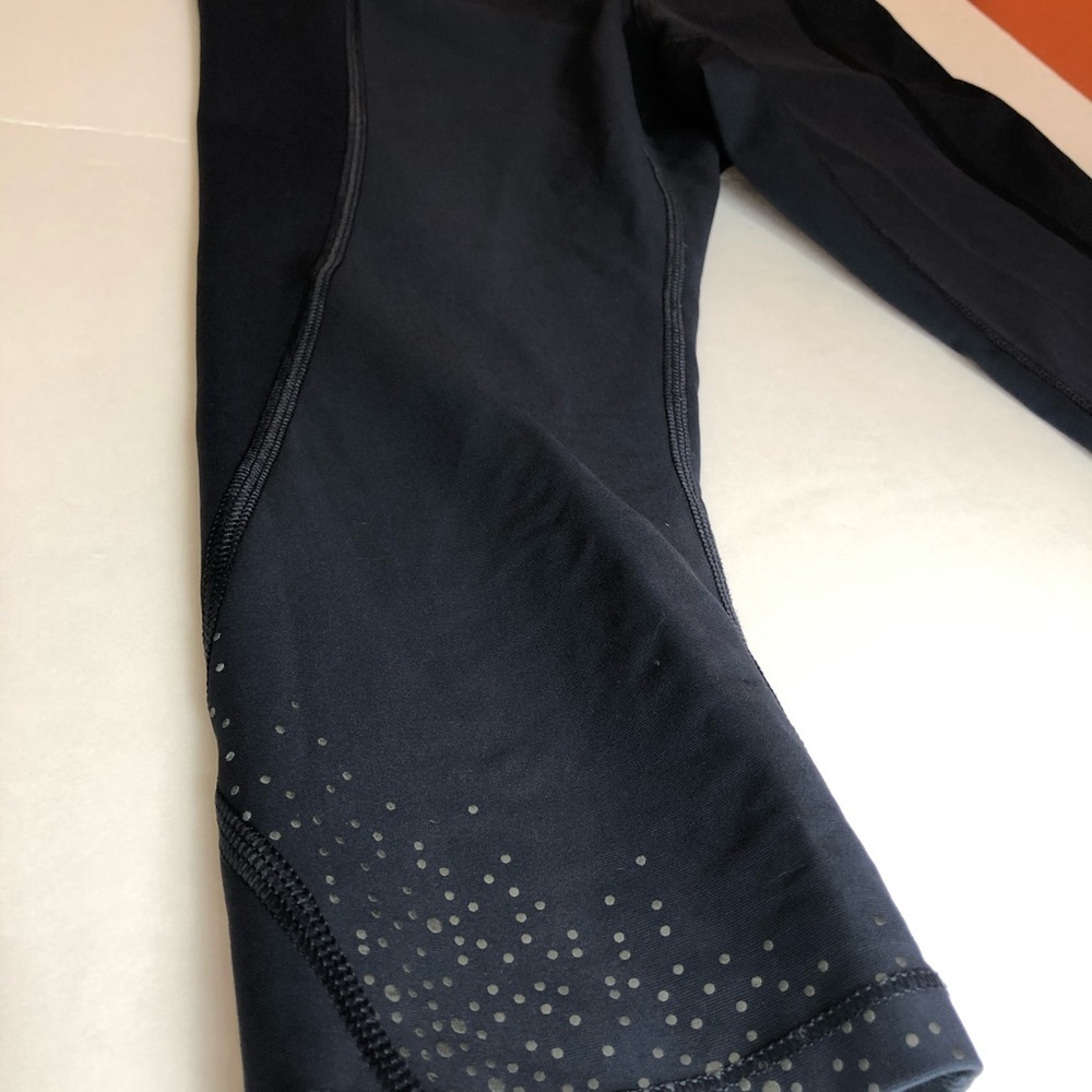 Lululemon Tight Stuff Crop inkwell lullaby size 4 - Picture 4 of 8